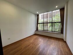 Holland Link (D10), Terrace #602884421